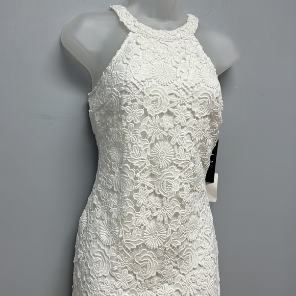SOLD IN STORE NWT Lulus Crochet Overlayed Fully Lined Dress - Picture 2 of 9
